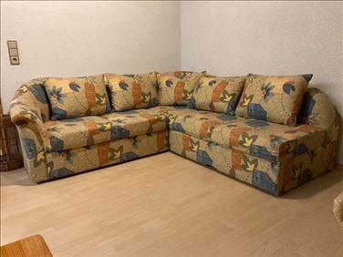 Abbildung: Couch Garnitur
