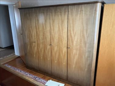 Abbildung: Schlafzimmermöbel