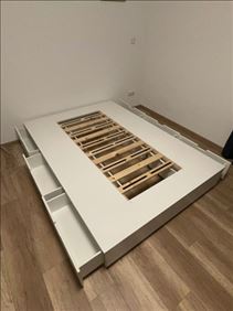 Abbildung: Bett - IKEA Nordli